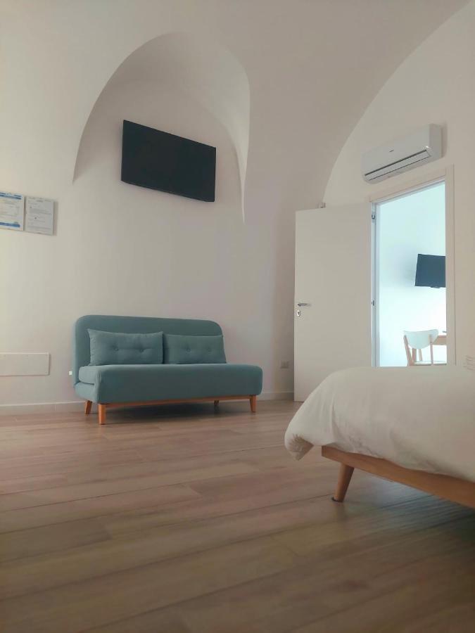 1820 Mare Apartment Molfetta Bagian luar foto