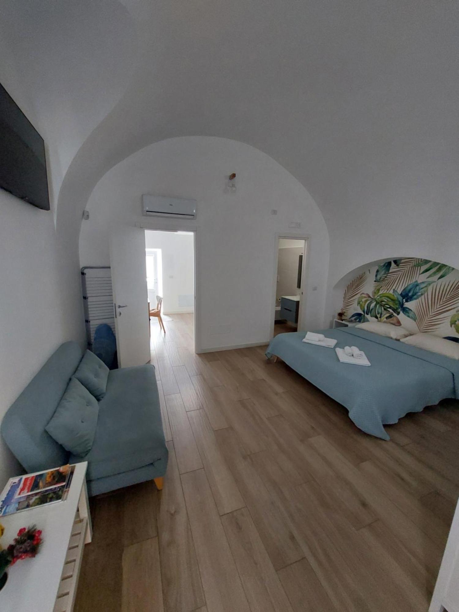 1820 Mare Apartment Molfetta Bagian luar foto