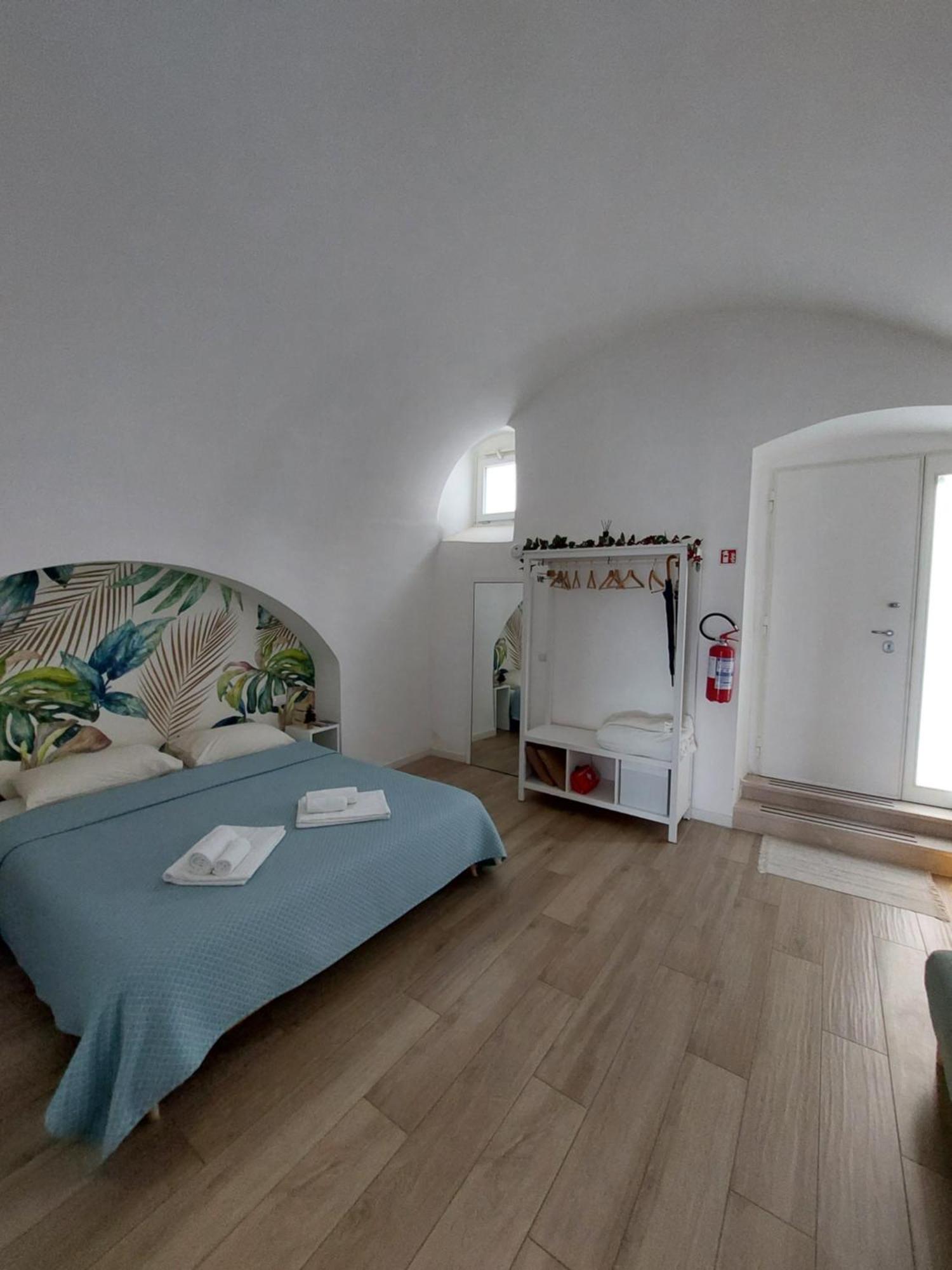1820 Mare Apartment Molfetta Bagian luar foto